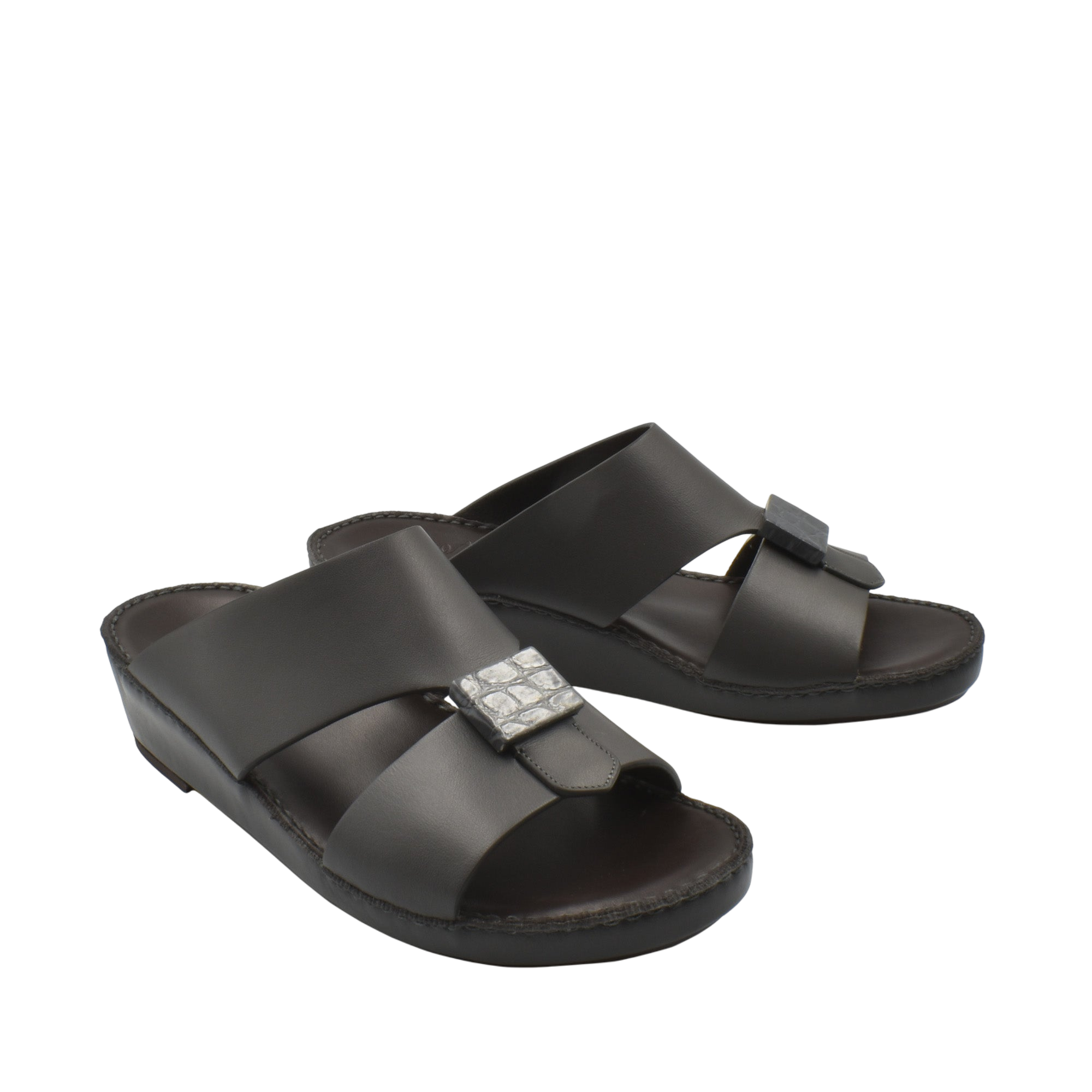 Black Cerchio buckle sandals with wide leather straps and cushioned soles for comfortable wear