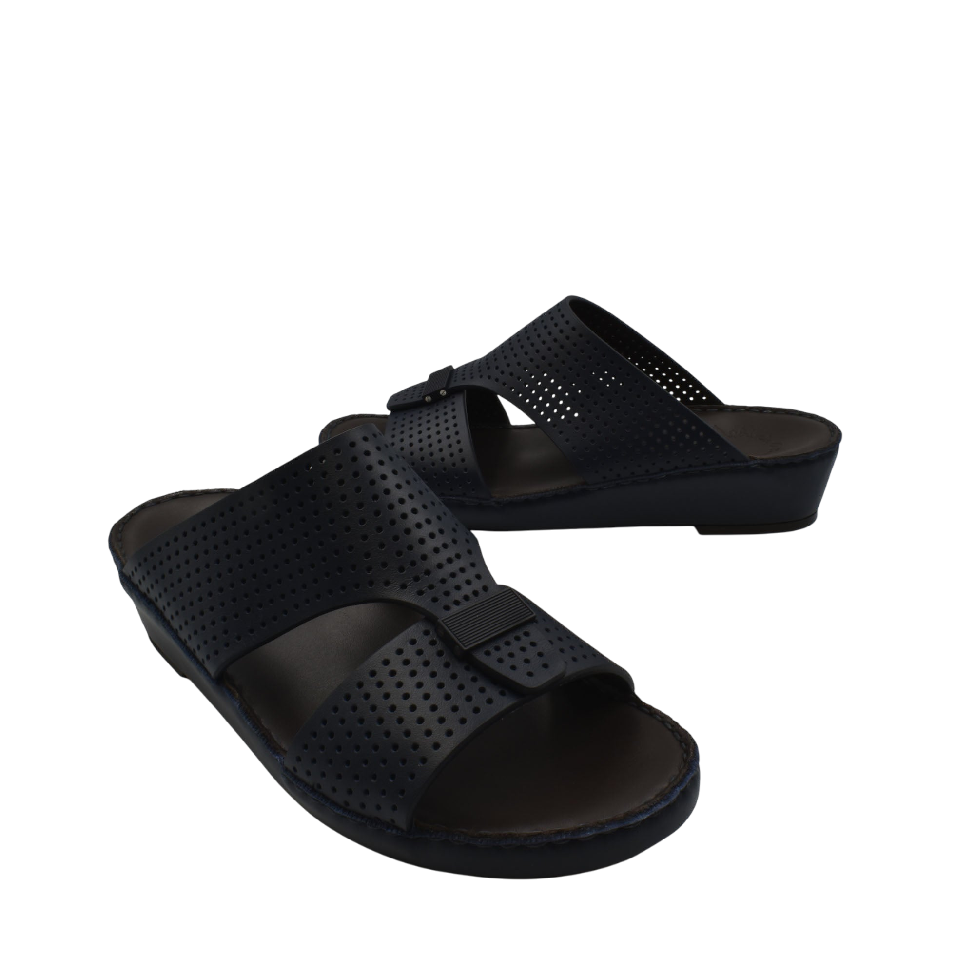 Black Cerchio Gomato sandals with perforated straps and comfortable wedge sole for casual wear