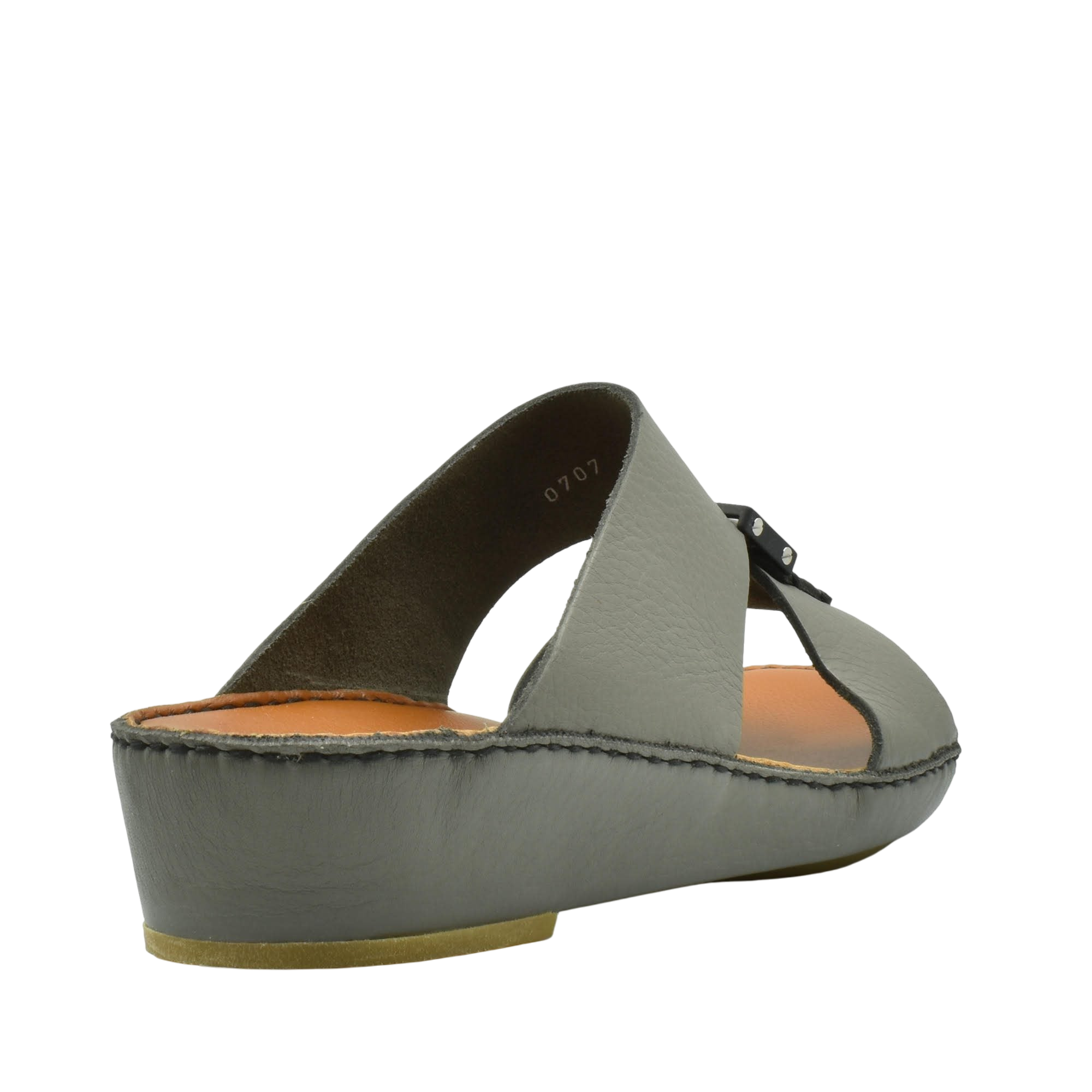 Private Collection gray classic leather sandals with cushioned sole and adjustable buckle strap