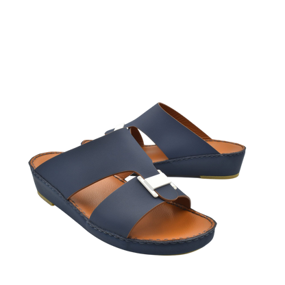 Manetta Contrast