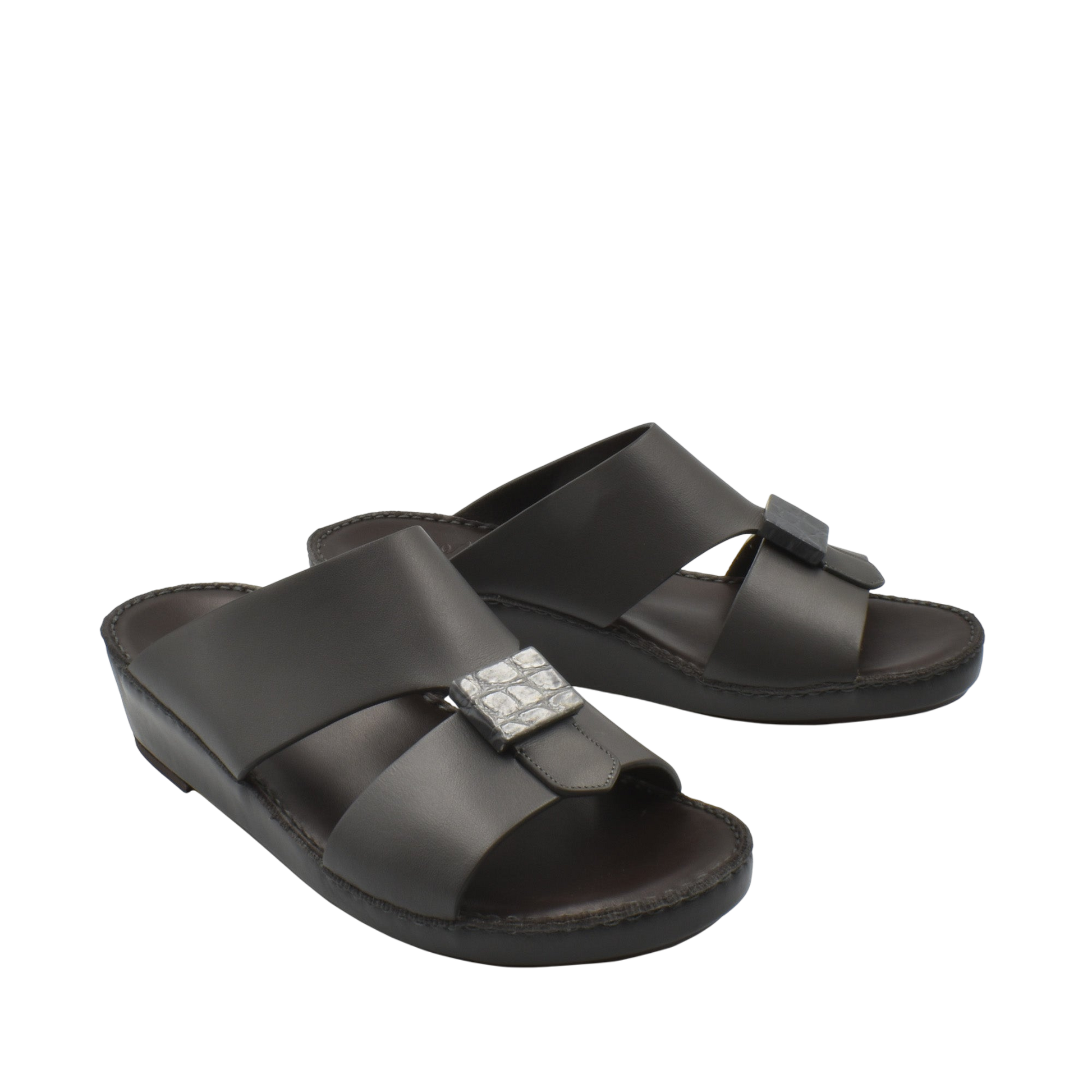 Black Cerchio buckle sandals with wide leather straps and cushioned soles for comfortable wear
