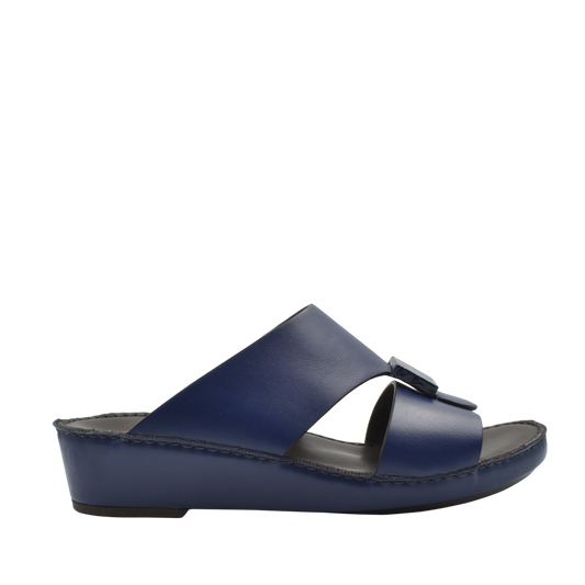 Navy blue Cerchio buckle sandals with a wedge sole and adjustable strap from Private collection
