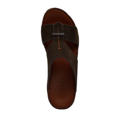 Top view of brown leather cerchio cucire comfort shoes sandal with stitched details