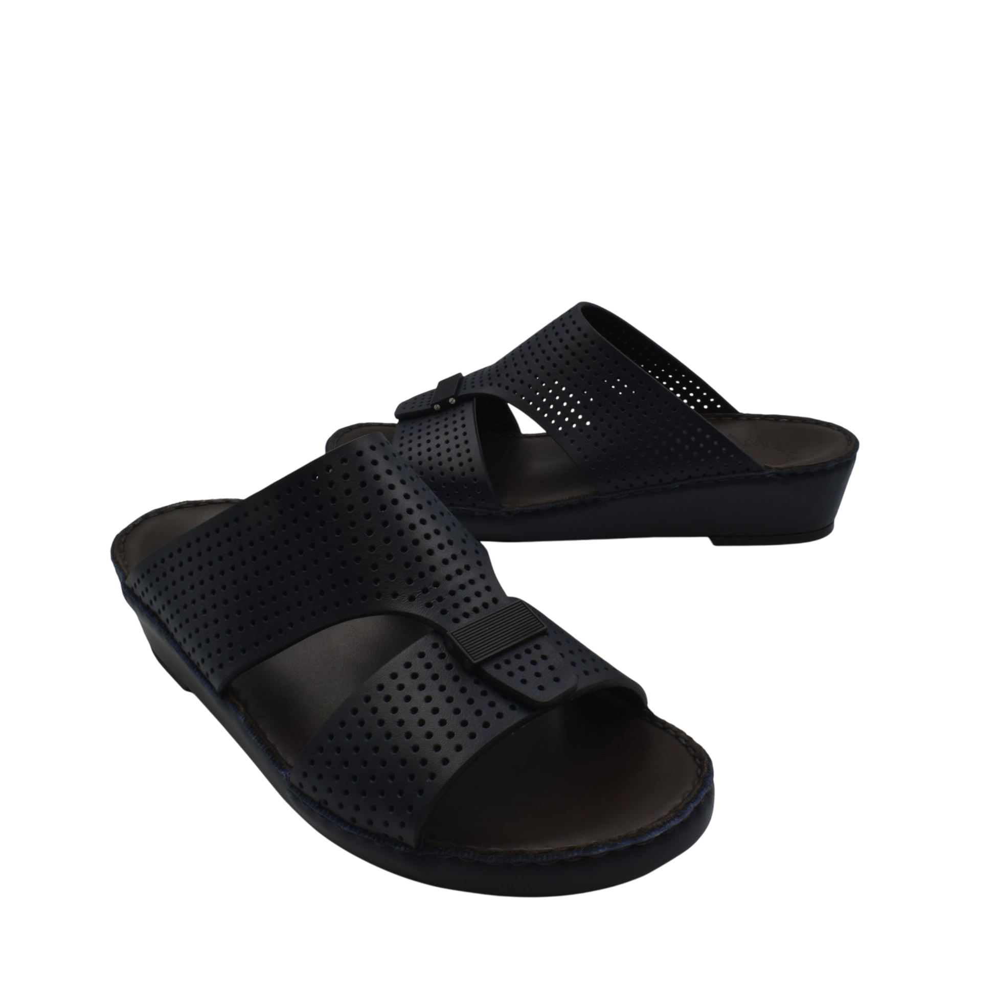 Black Cerchio Gomato sandals with perforated straps and comfortable wedge sole for casual wear