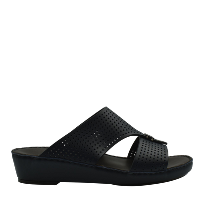 Black adjustable Cerchio Gomato sandals with perforated straps and wedge sole for comfortable wear