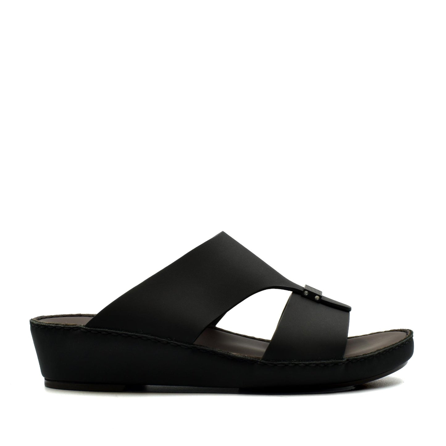 Black Cerchio Gomato sandals with wide cross straps and wedge sole for comfortable wear