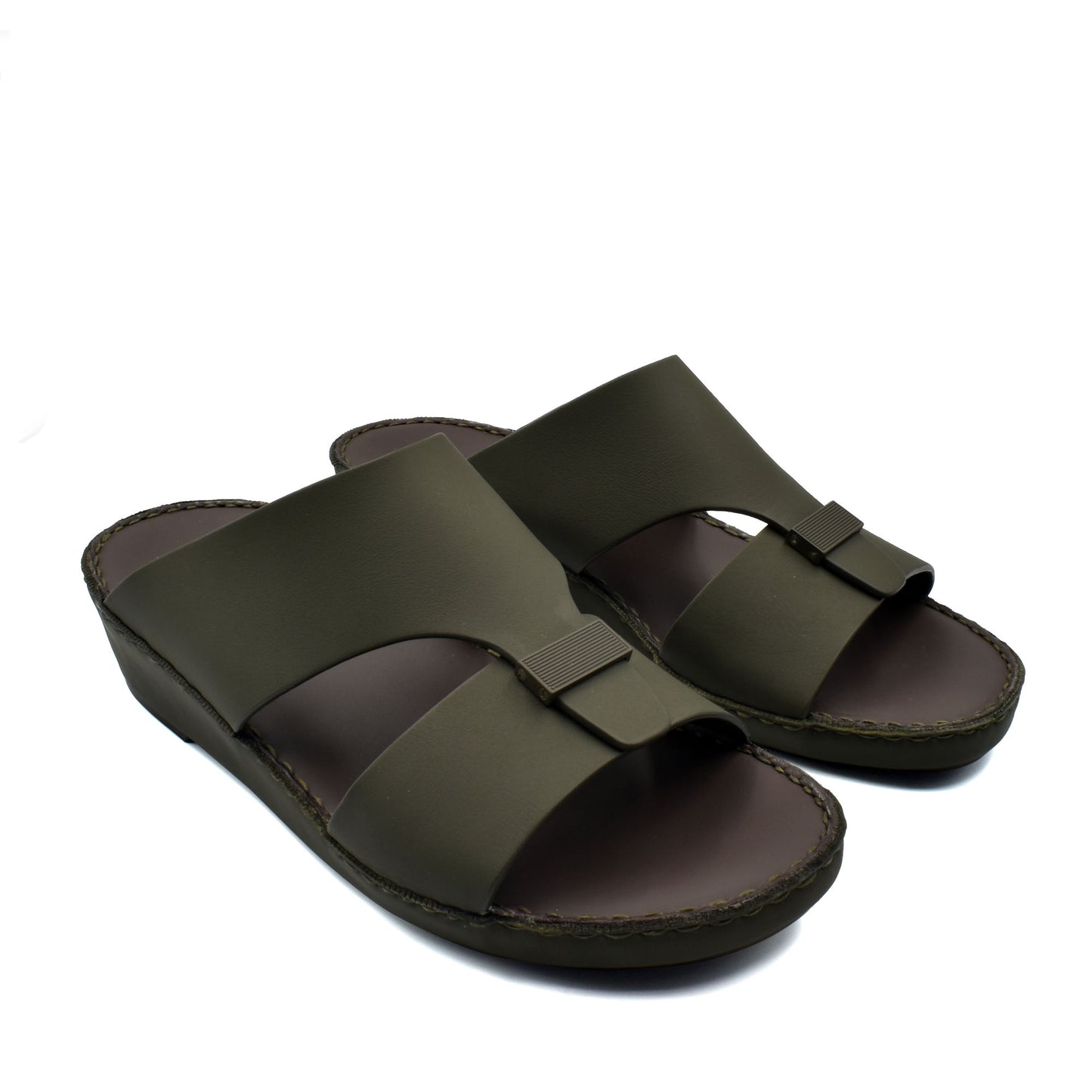 Olive green Cerchio Gomato sandals with wide straps and cushioned soles for comfortable wear