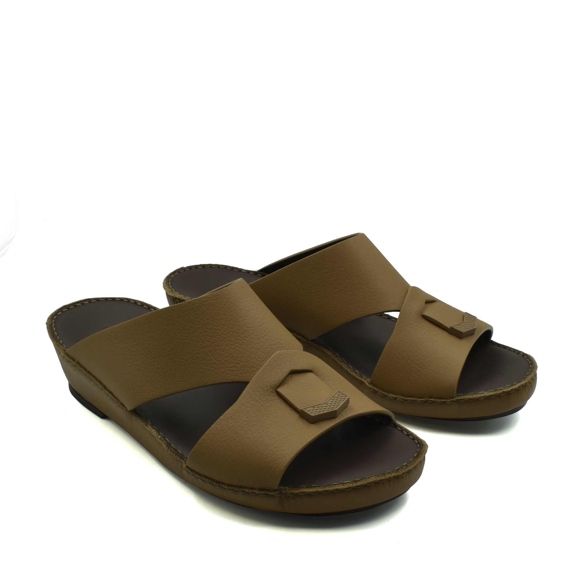 Pair of brown luxury leather sandals from Private Collection with open toes and cushioned sole