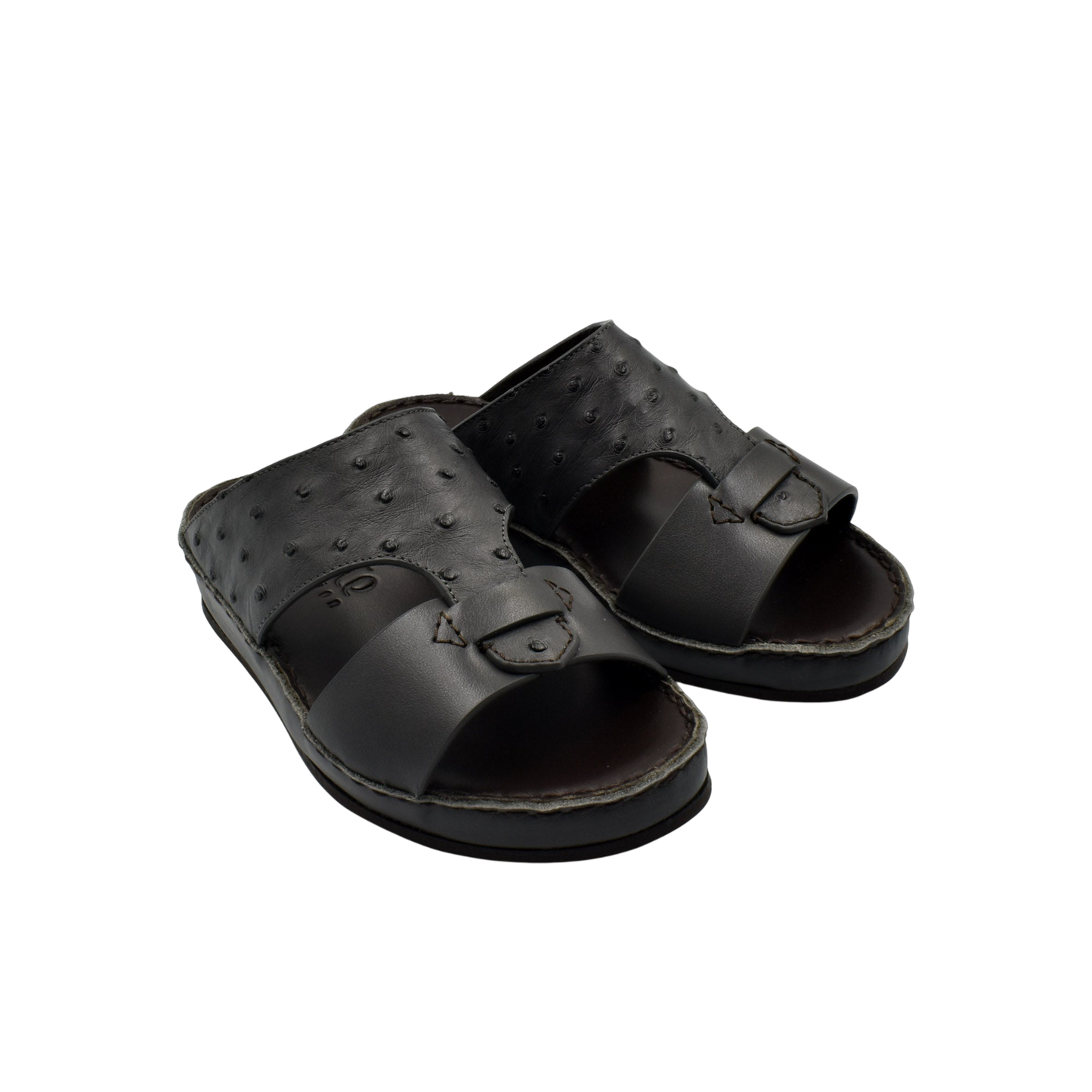 Comfortable kids sandals in dark brown leather with adjustable straps and cushioned sole