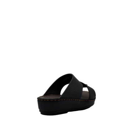 Black deercalf kids sandals with cross strap design and cushioned sole from Private collection