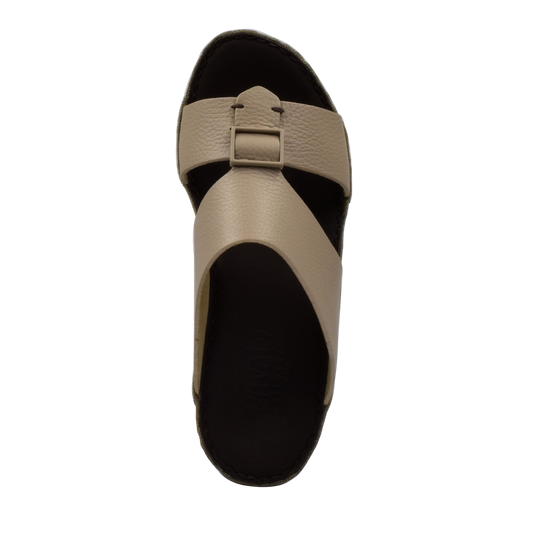 Top view of beige deercalf leather sandals with adjustable buckle strap from Private collection