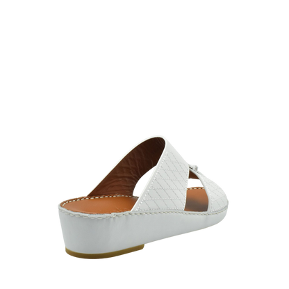 White designer leather sandals with quilted straps and cushioned sole from private collection