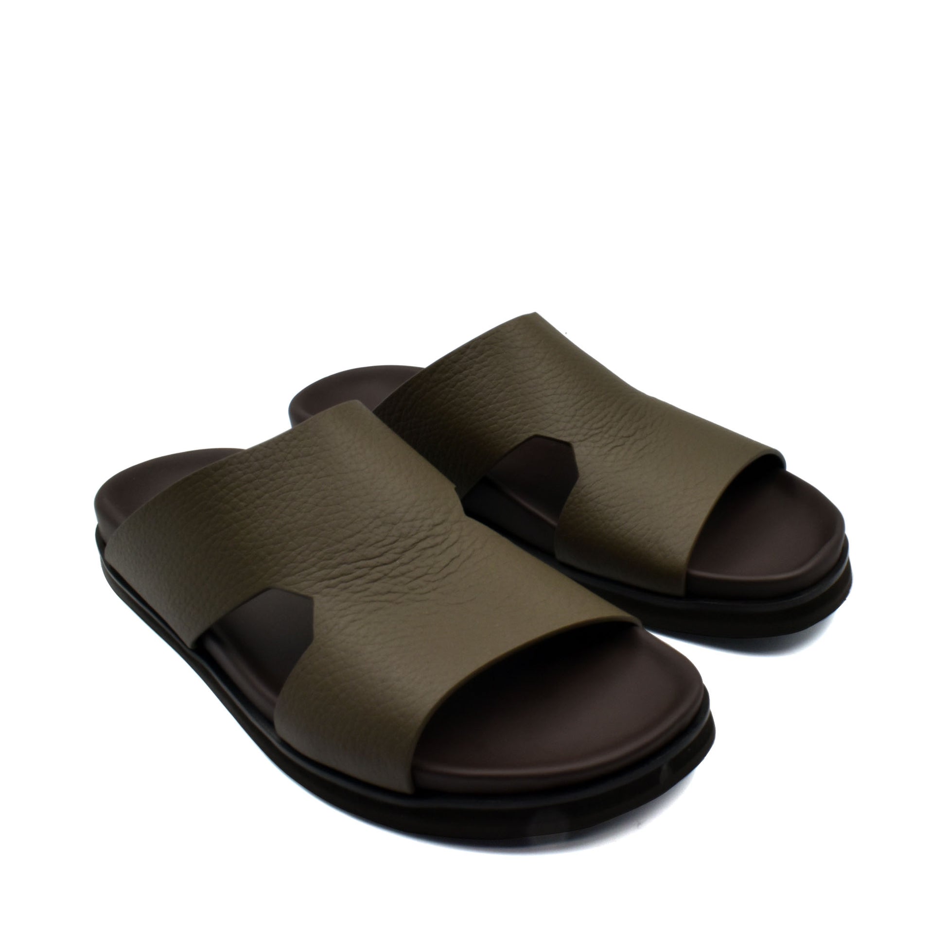Private collection luxury leather sandals in olive green with open toe and cushioned sole