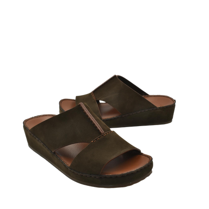Private collection luxury nubuck sandals in dark brown with cushioned sole and open toe design