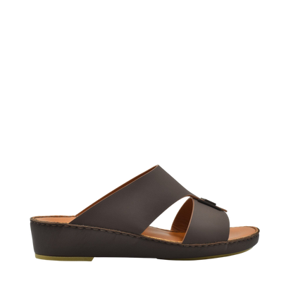 Brown Manetta Rubbercalf sandals with cushioned sole and open toe design for comfortable wear