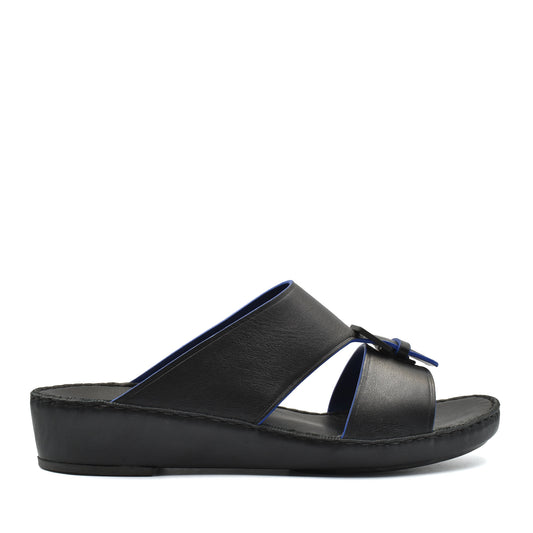 Black natural contrast sandals with slip-on design and cushioned sole from Private Collection