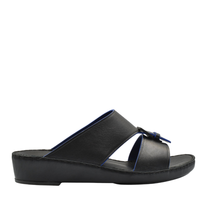 Black natural contrast sandals with slip-on design and cushioned sole from Private Collection