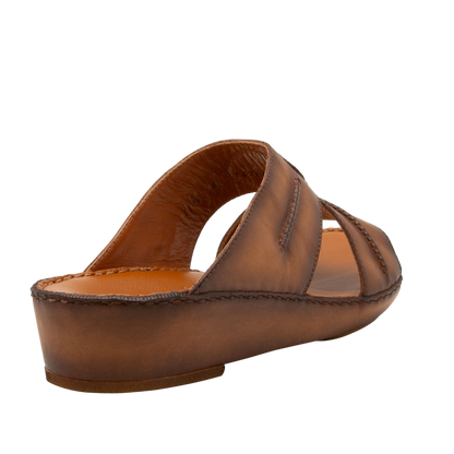 Brown leather slip-on sandal from Private Collection Peninsula Laceto footwear with stitched detailing