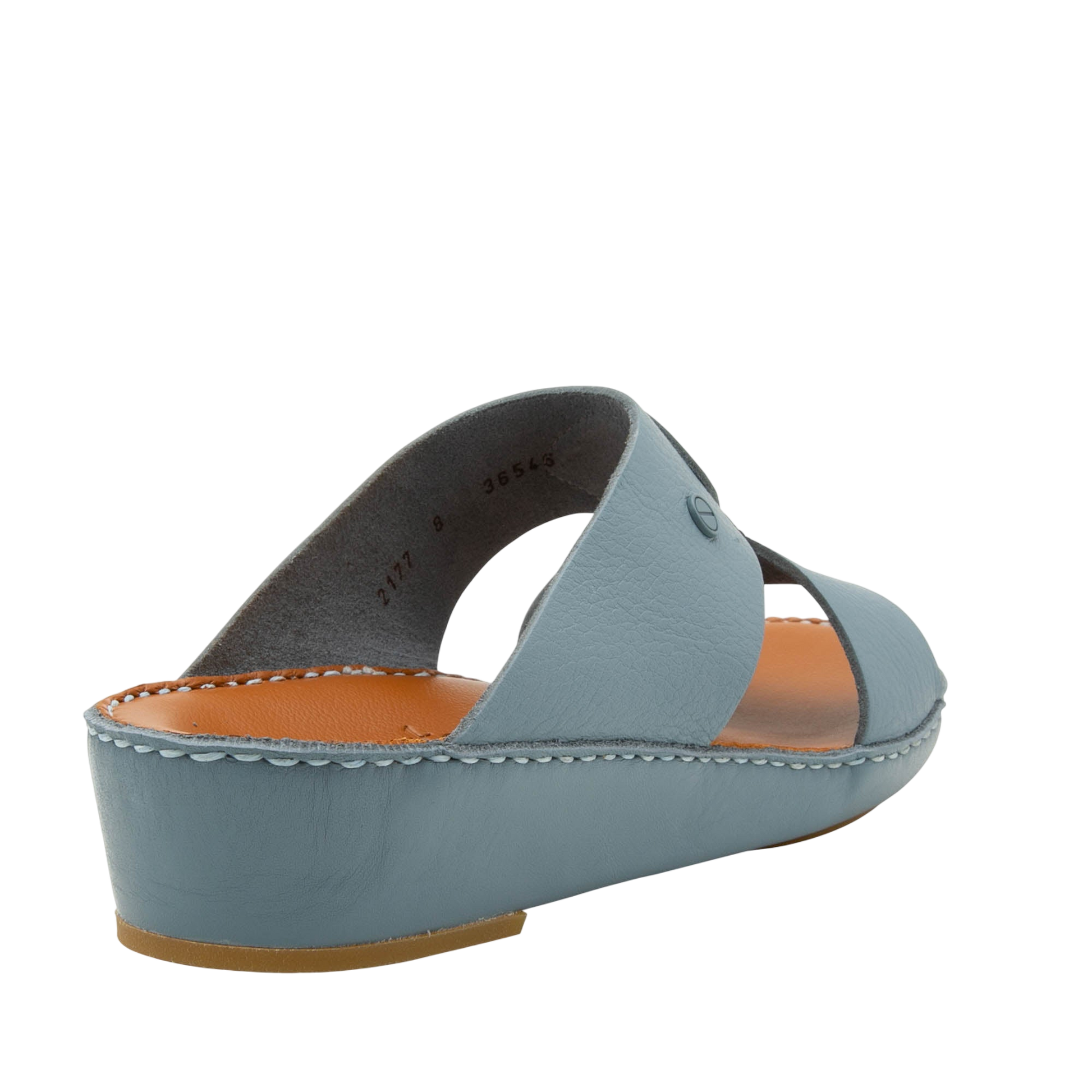 Light blue Peninsula Nouvo Deercalf sandals with cushioned sole and open toe design