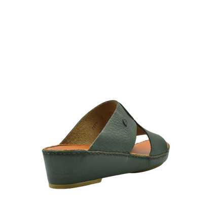 Green leather Peninsula Nouvo Deercalf sandals with wedge heel and open toe design