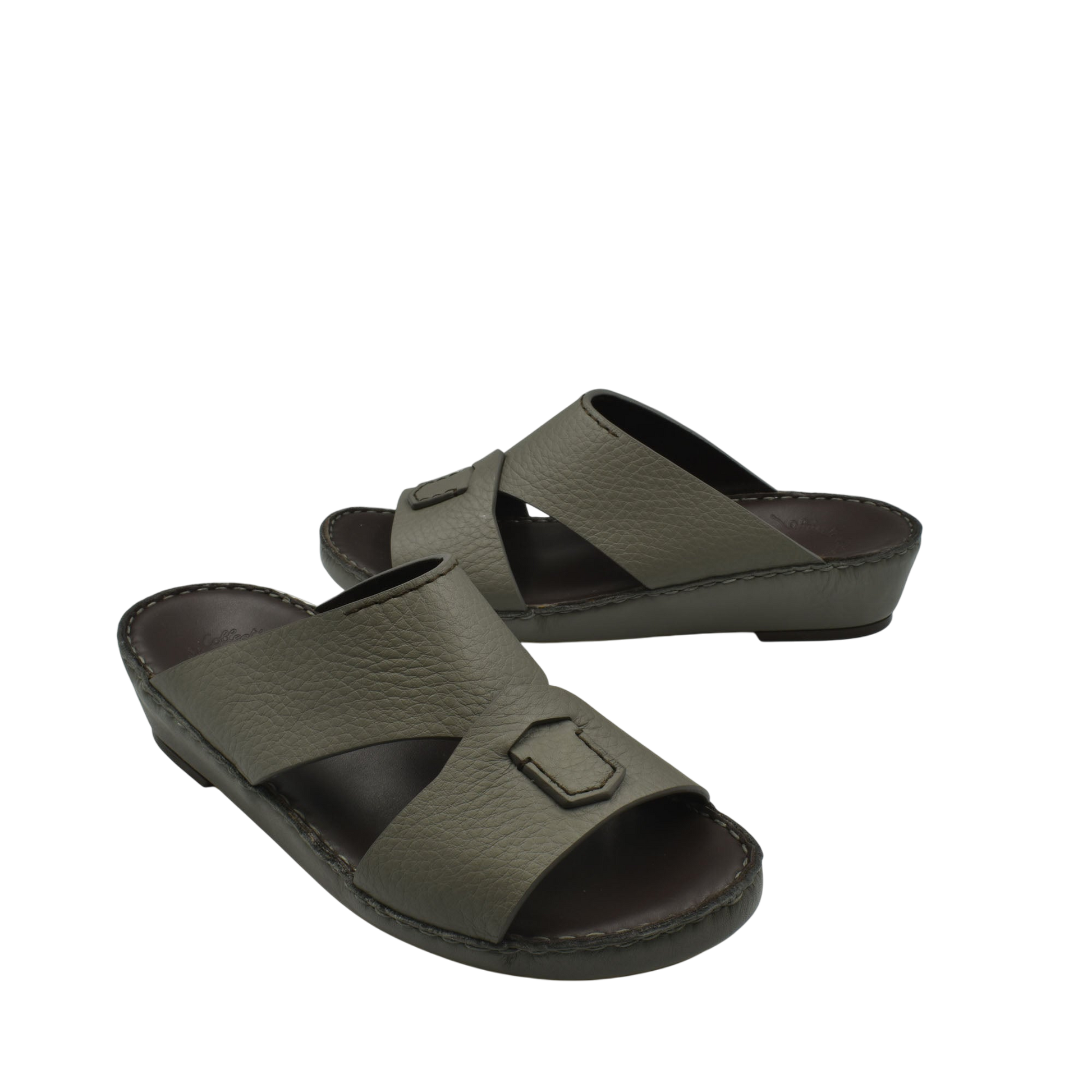 Brown leather Piega Nuovo sandals with wide straps and cushioned soles for comfortable wear