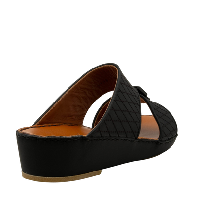 Black luxury calf leather sandals with cushioned sole and quilted design from Private Collection