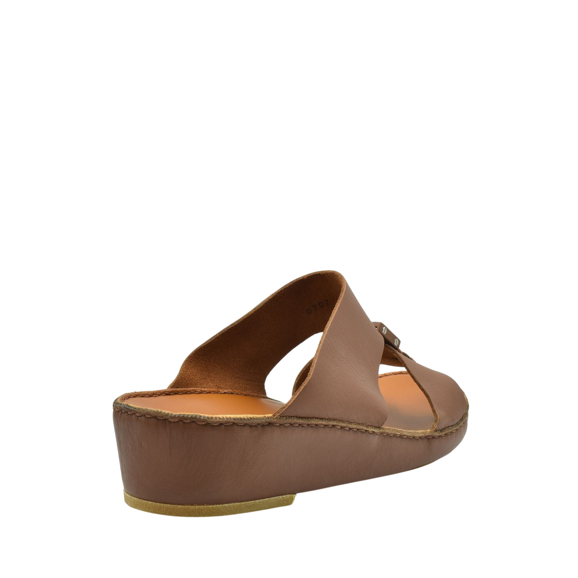 Private Collection classic leather sandals in brown with a wedge sole and open toe design