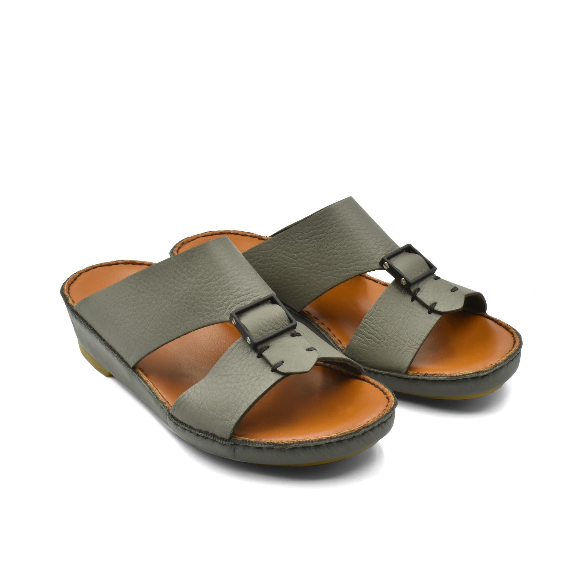 Classic leather sandals in gray with adjustable buckles and cushioned brown footbed