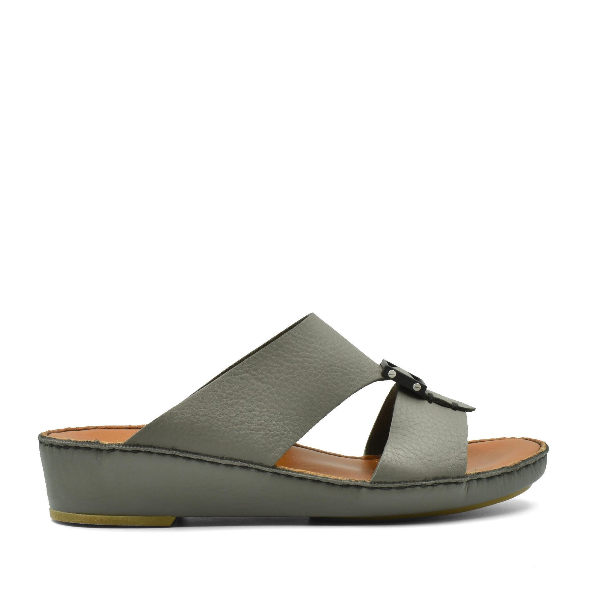 Private Collection classic leather sandals in gray with cushioned sole and adjustable strap