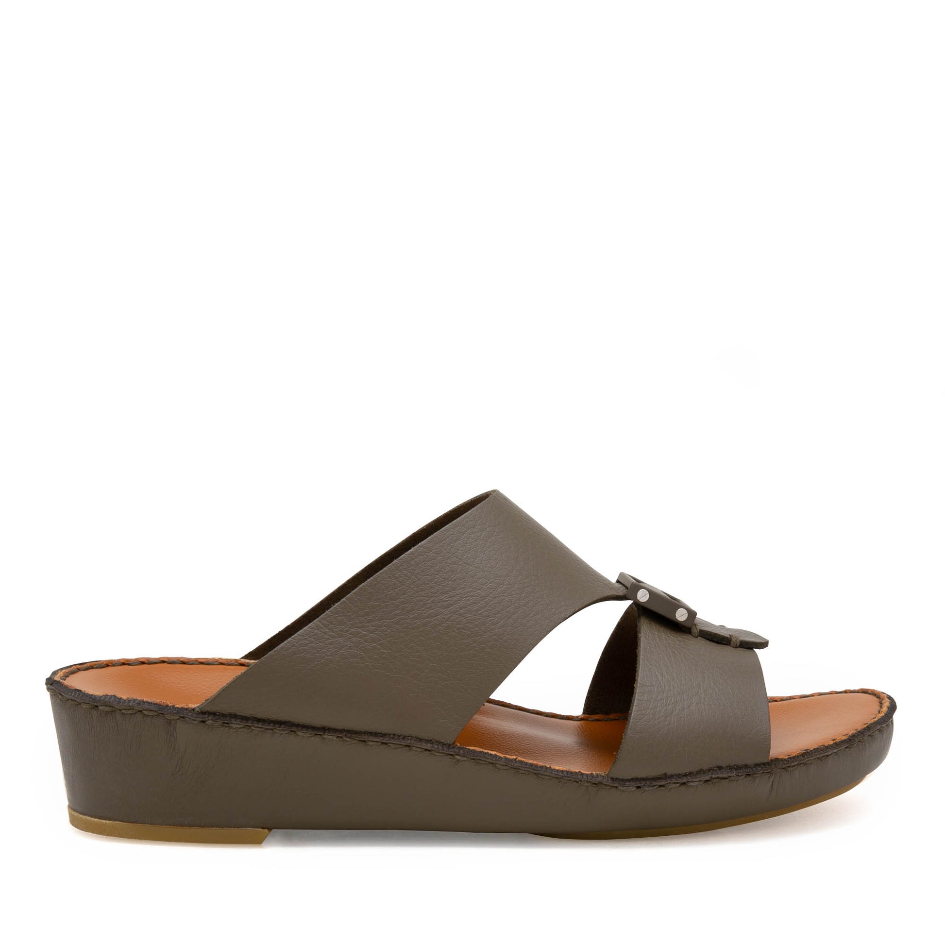 Private Collection classic leather sandals in brown with a comfortable wedge sole and wide straps