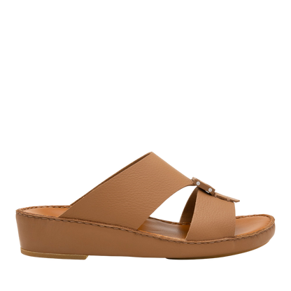 Private Collection classic leather sandals in brown with cushioned footbed and open toe design