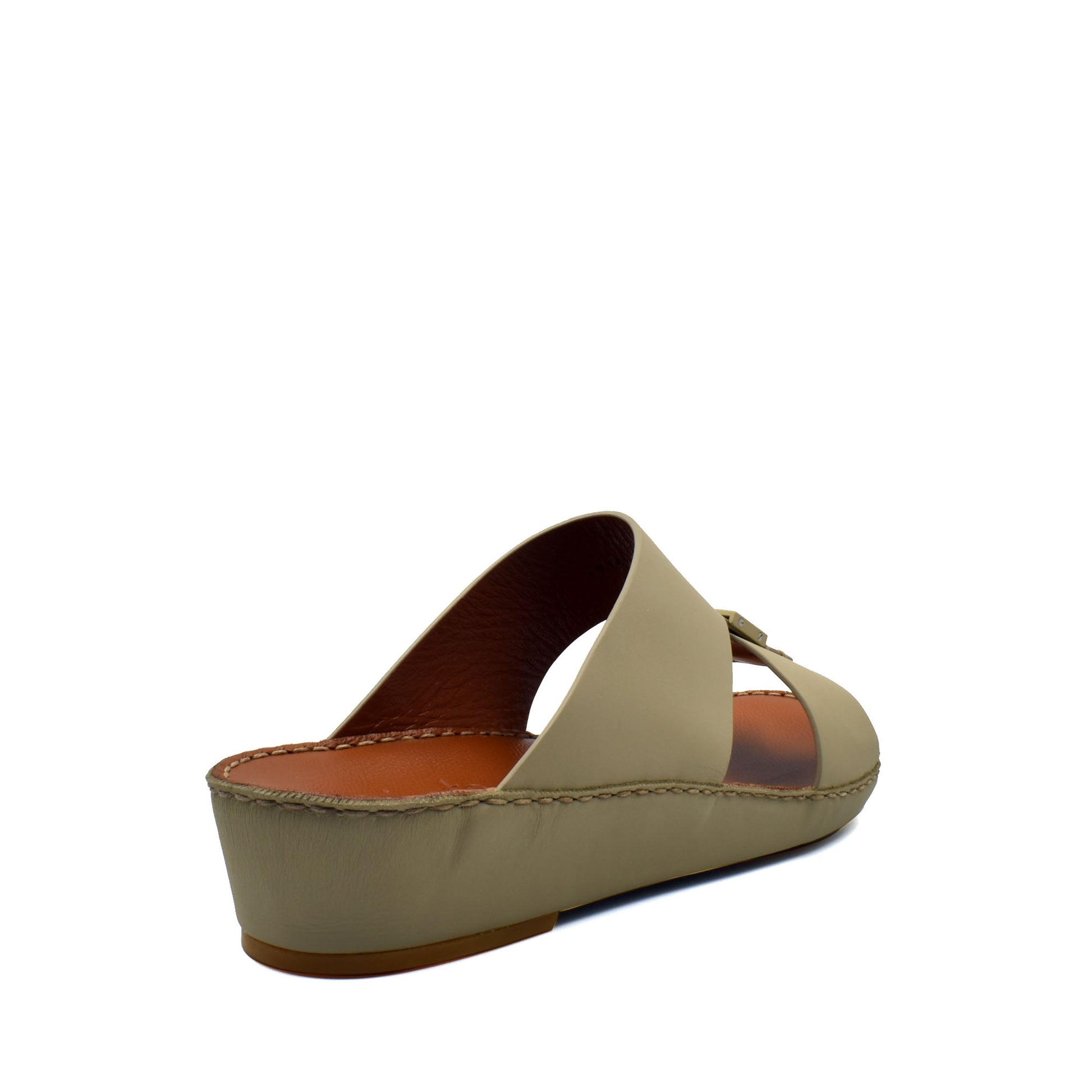 Beige Quadratura Gomato sandals with cushioned sole and open toe design from Private collection