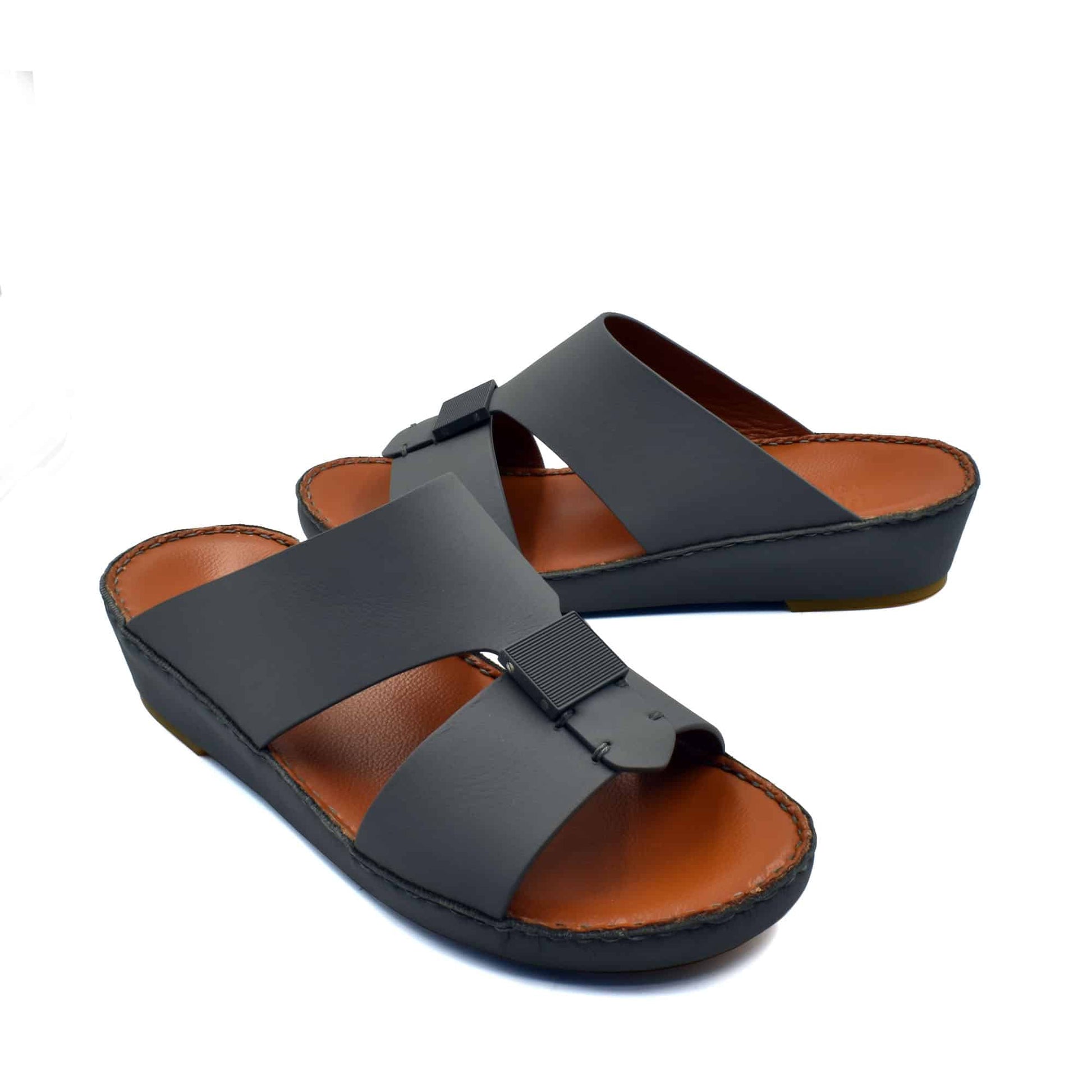 Black Quadratura Gomato sandals with wide straps and brown cushioned footbed for comfort