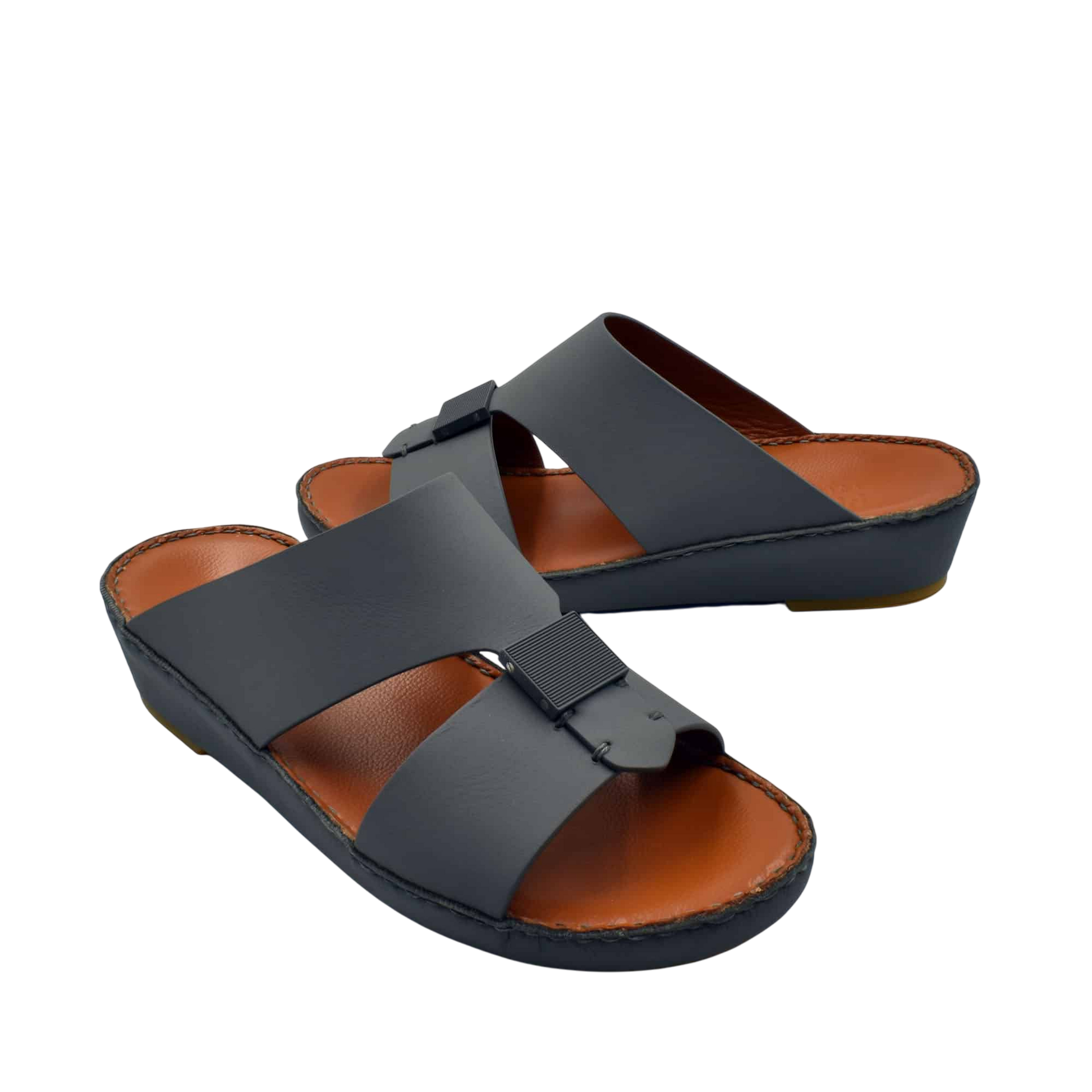 Black Quadratura Gomato sandals with wide straps and brown cushioned footbed for comfort