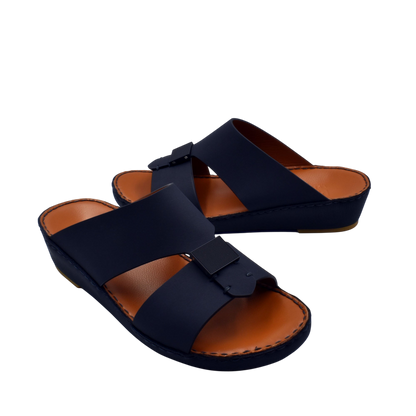 Black Quadratura Gomato sandals with wide straps and cushioned brown footbed for comfort