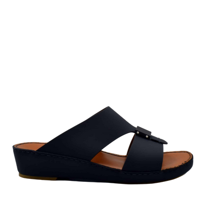 Black Quadratura Gomato sandals with cushioned footbed and adjustable strap from Private collection