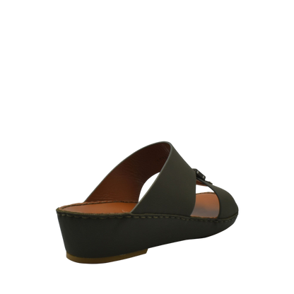 Side view of black Quadratura Gomato sandals with wedge heel and leather straps