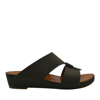 Black Quadratura Gomato sandals with wedge sole and wide straps for comfortable wear
