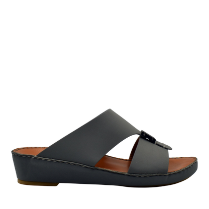 Black Quadratura Gomato slides with wide straps and cushioned brown footbed for comfort