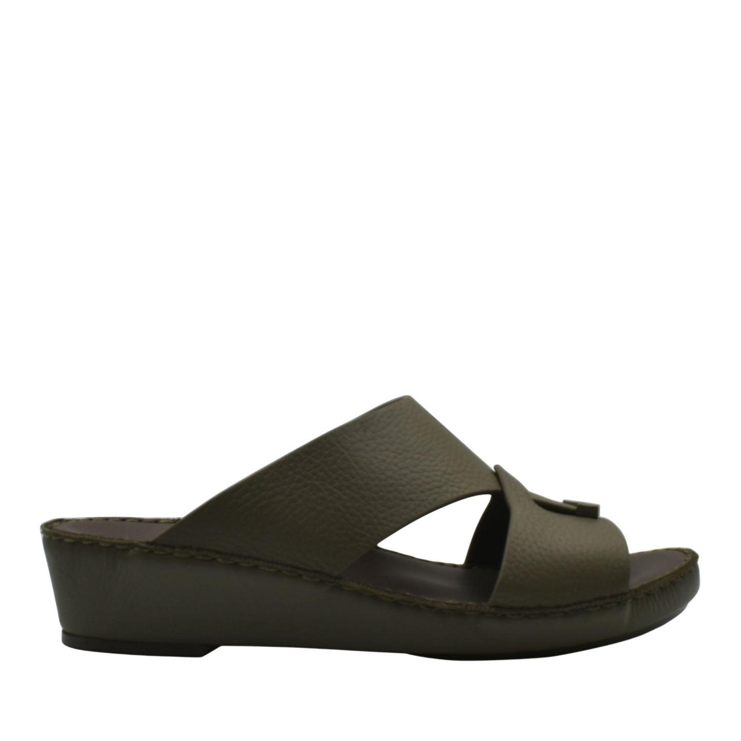 Trendy leather slide sandals in brown with open toe and wedge heel from private collection