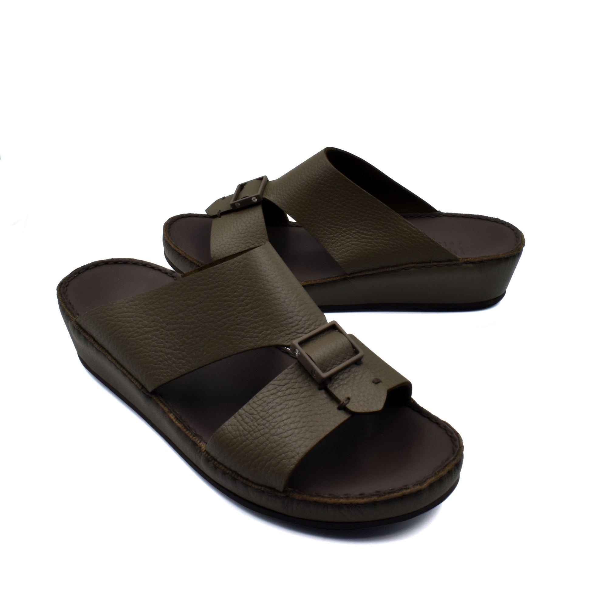 Private Collection premium casual sandals in dark brown with adjustable straps and cushioned sole