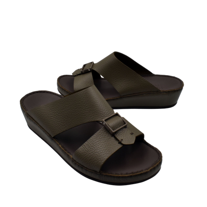 Private Collection premium casual sandals in dark brown with adjustable straps and cushioned sole