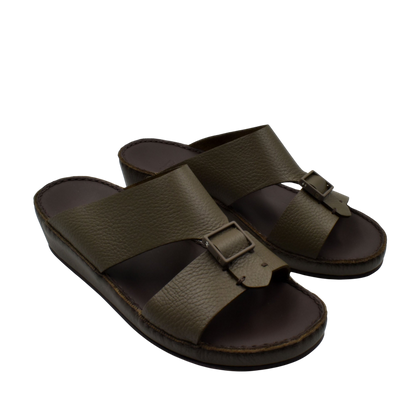 Private Collection premium casual sandals in brown leather with adjustable buckle straps and cushioned sole