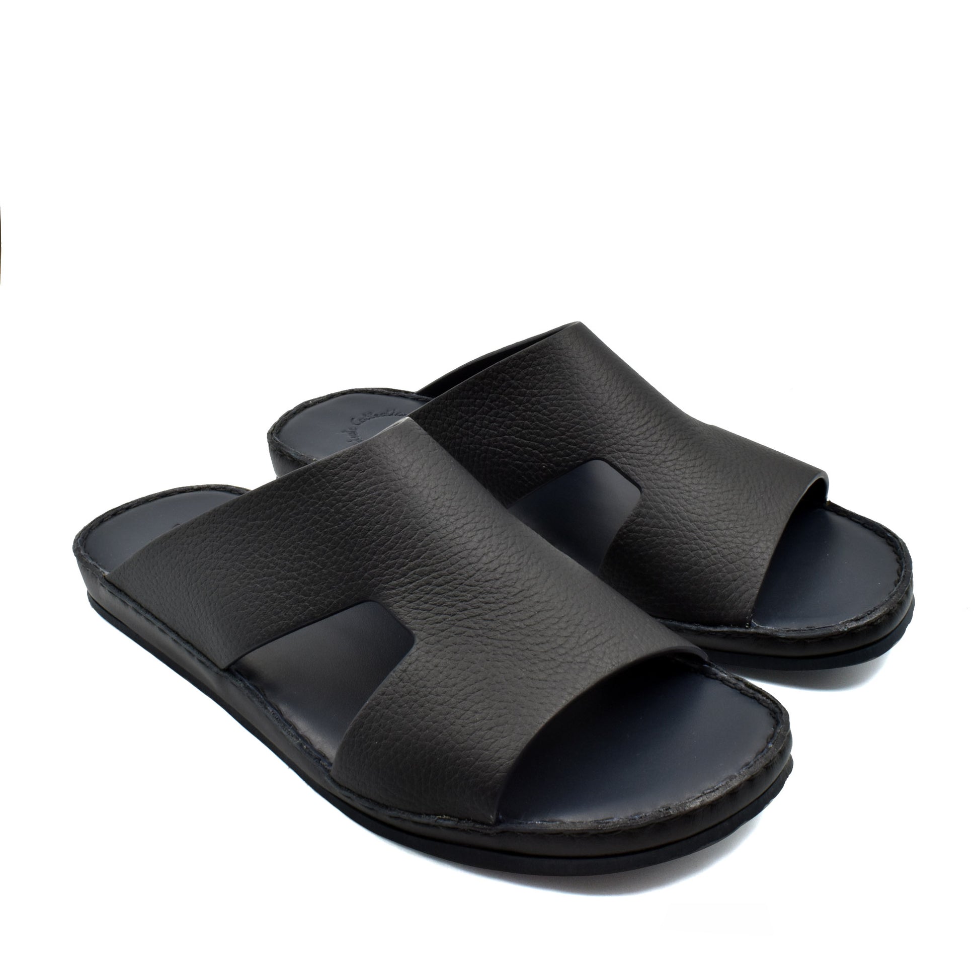 Private Collection black Western leather sandals with open toe and wide straps for men