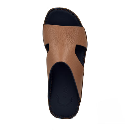 Private Collection Western leather sandals in brown with black sole and open toe design